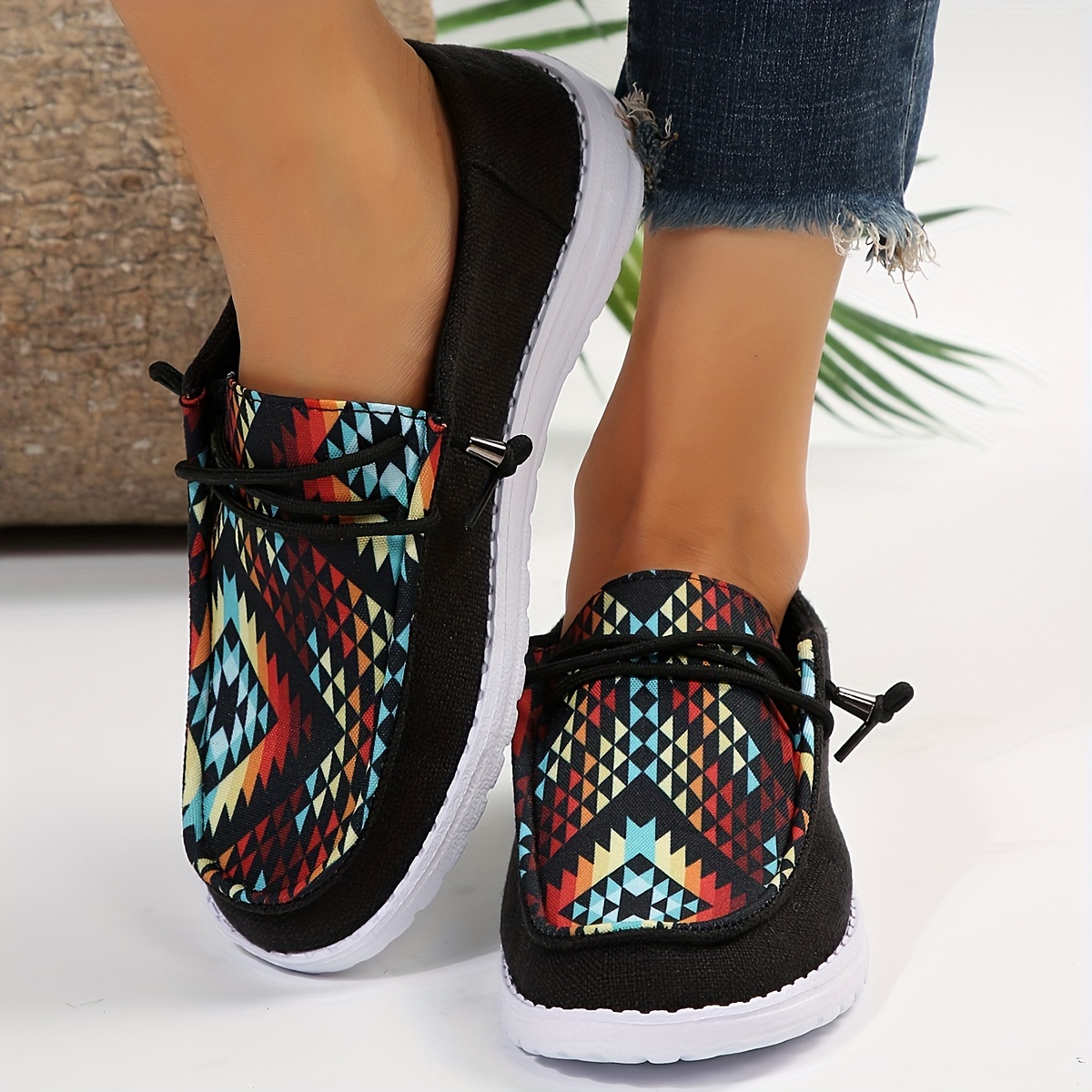 canvas low top sneaker aztec geometric comfortable walking shoes casual stylish shoes womens footwear details 7