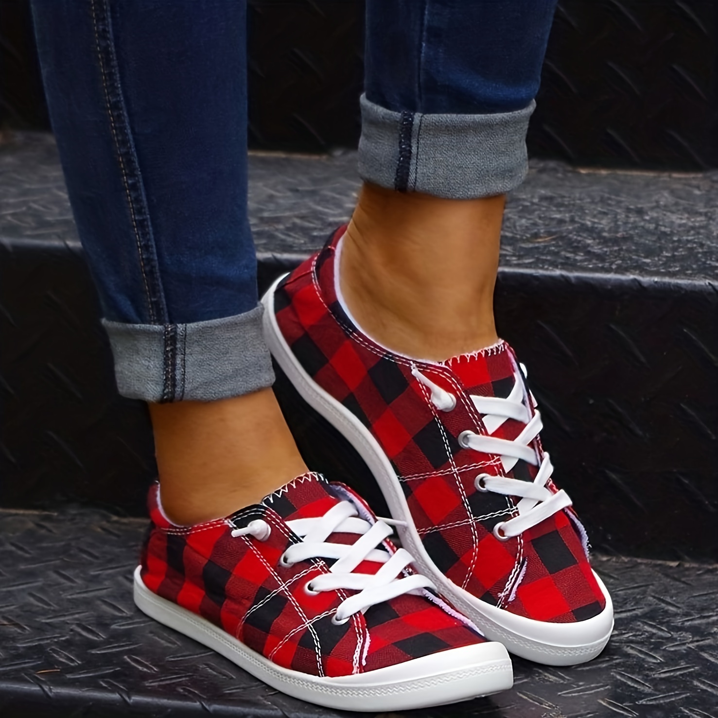 womens plaid pattern canvas shoes casual lace up outdoor shoes lightweight low top sneakers details 3